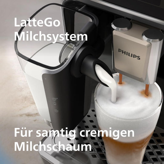 Philips Serie 5500 Kaffeevollautomat (EP5547/90) – LatteGo Milchsystem, 20 heiße und kalte Kaffeespezialitäten, 40% leiser mit SilentBrew, QuickStart, Schwarz Verchromt